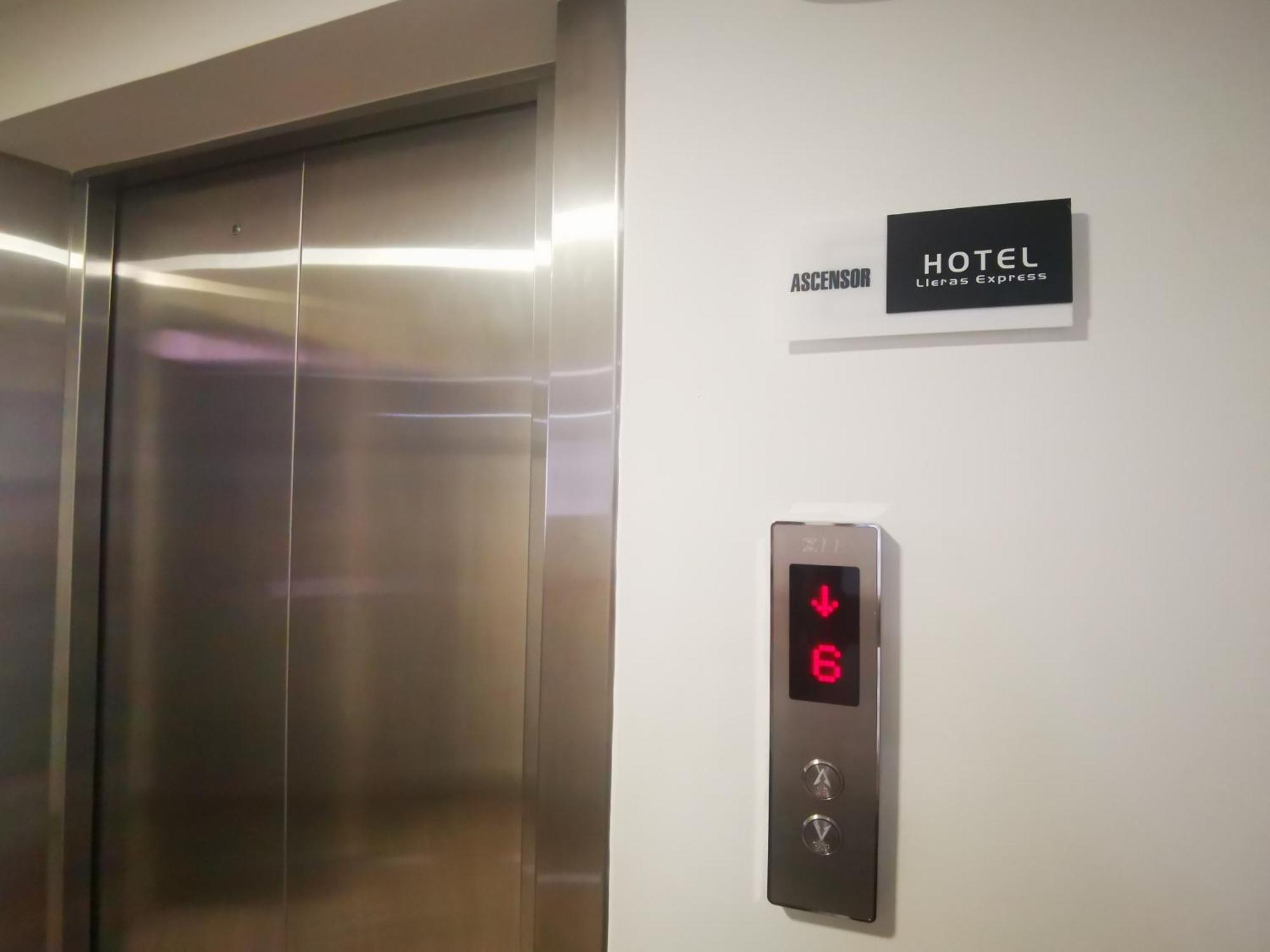Hotel Lleras Express ميديلين المظهر الخارجي الصورة